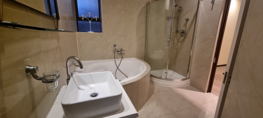 To Let 4 Bedroom Property for Rent in Seemeeu Park Western Cape